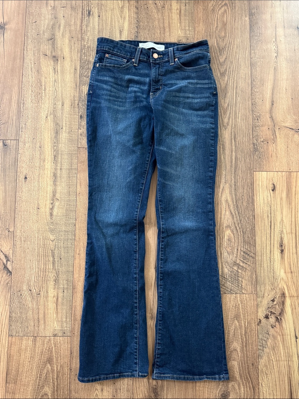 Women’s Levi Dark Blue Shaping Bootcut Jeans